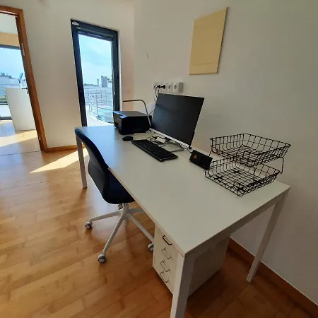 Modern With Private Pool Near Parque Da Arrabida, Palmela *