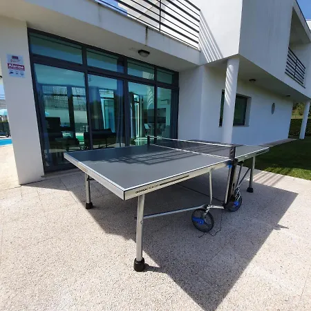 Modern With Private Pool Near Parque Da Arrabida, Palmela *