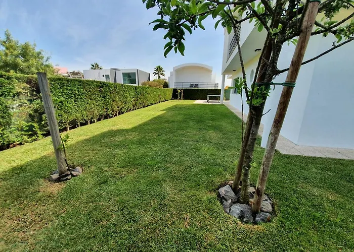 Palmela Setubal With A Private Pool Villa