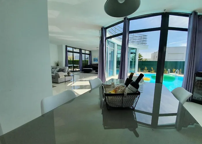 Palmela Setubal With A Private Pool Villa Quinta do Anjo