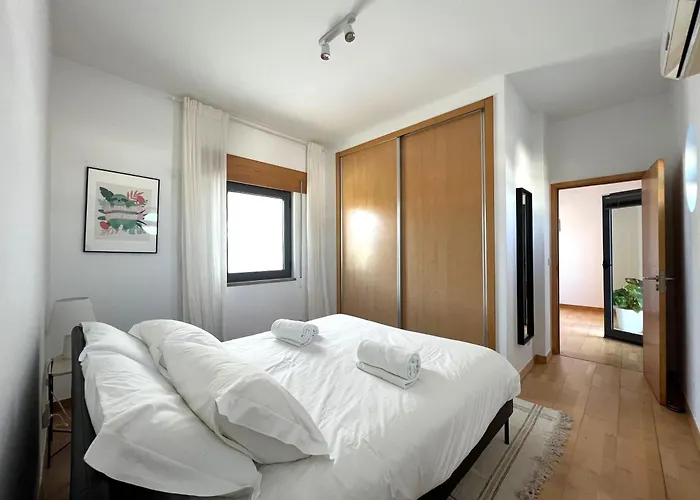 Palmela Setubal With A Private Pool Villa