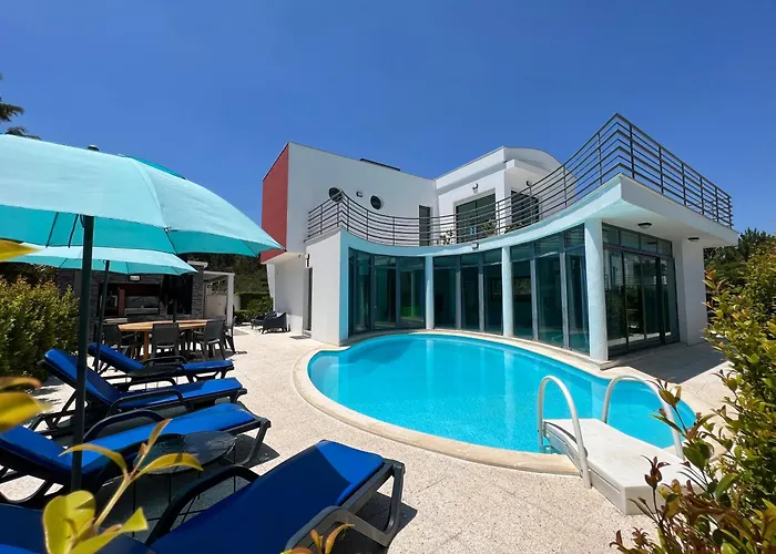 Palmela Setubal With A Private Pool *